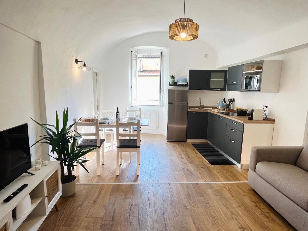 Da I Ciarui Casa Vacanze Dolceacqua Eksteriør billede